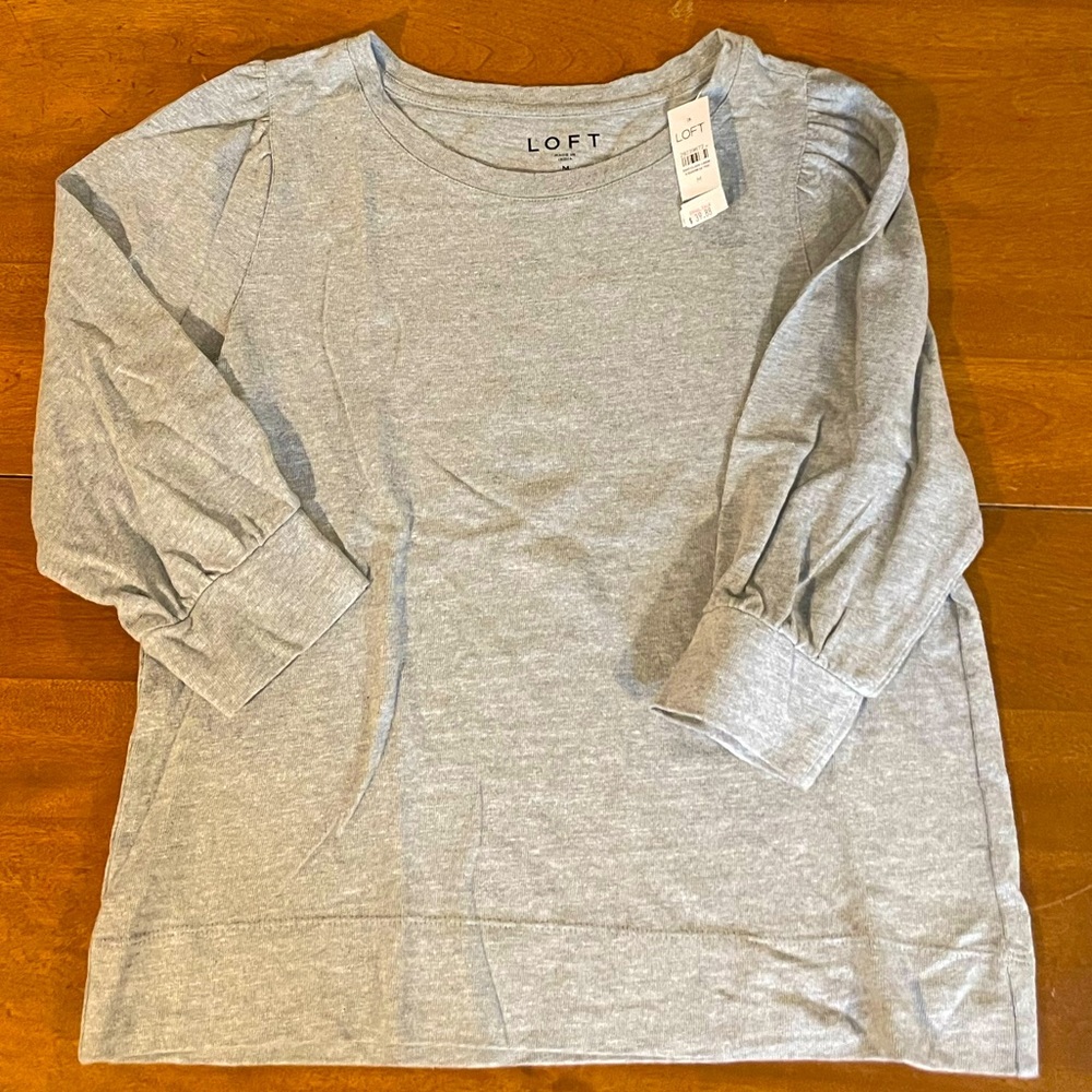 NWT - Loft Gray light-weight sweatshirt - Medium
